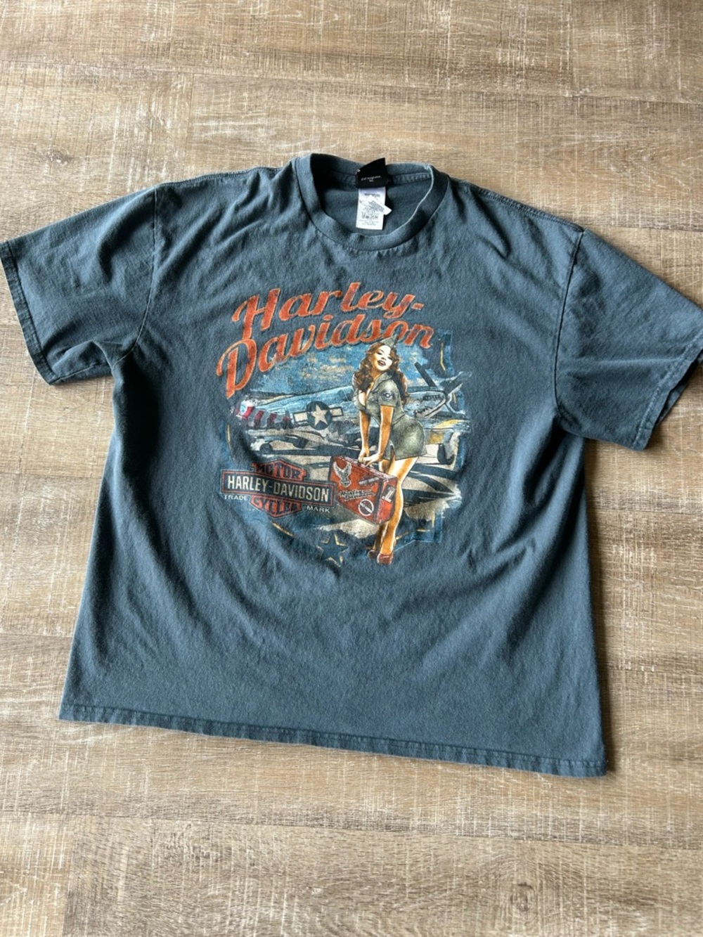 ▶️ Harley Davidson T Shirt Mens XL Pinup Motorcycle Graphic Double Sided Biker